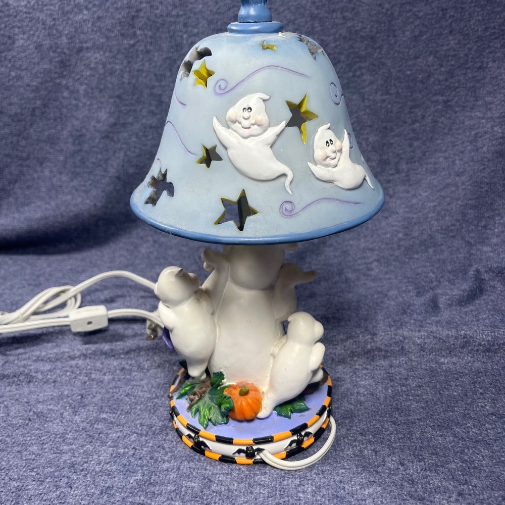 Vintage Halloween Ghost Boo Trick or Treat Accent Table Lamp Blue Shade Bat Star